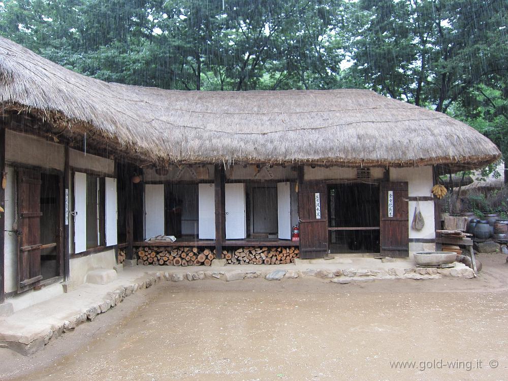 IMG_2306.JPG - Korea Folk Village