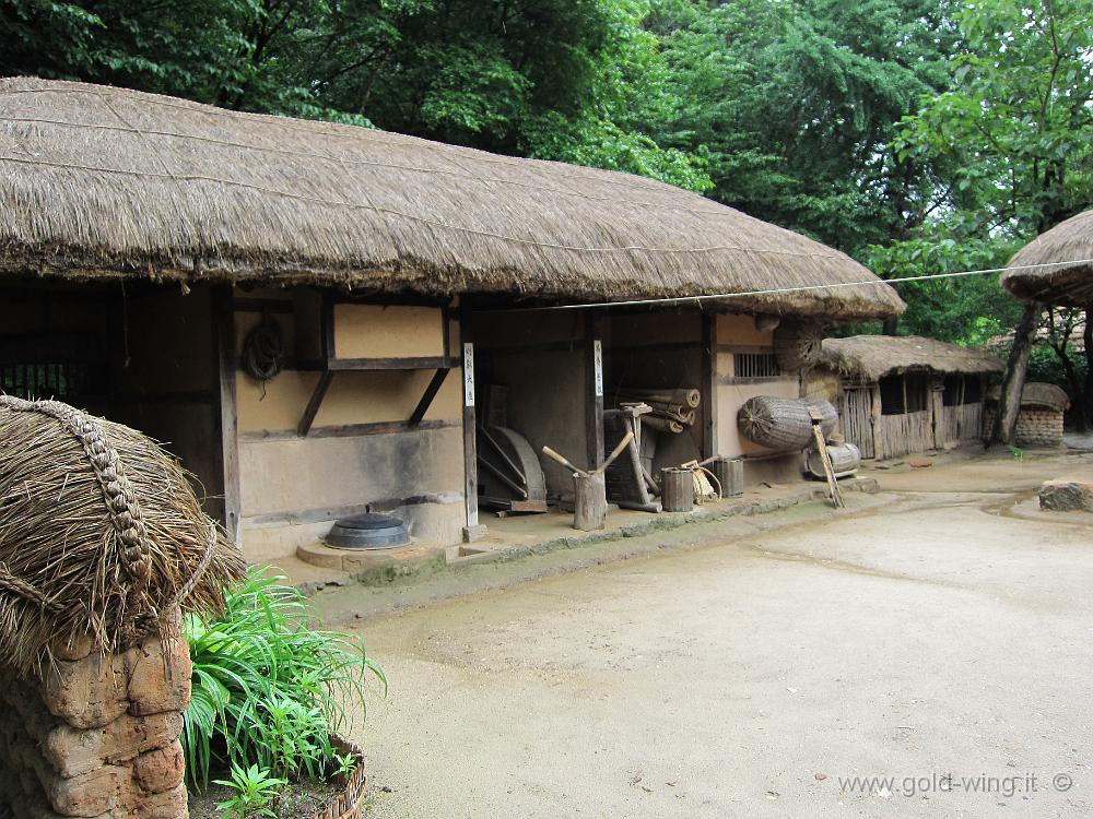 IMG_2374.JPG - Korea Folk Village