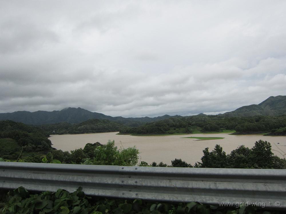 IMG_2558.JPG - Verso Daejeon - Fiume Geum