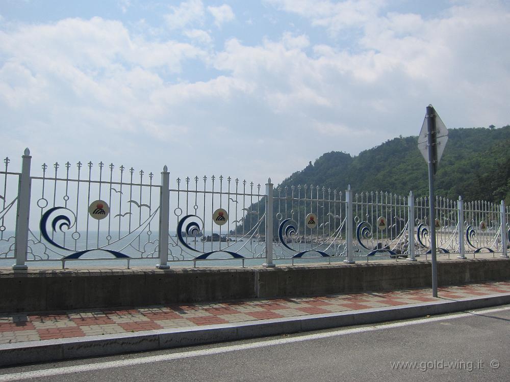 IMG_3534.JPG - Spiaggia di Imwon: chiusa anche questa (apre il 1° luglio)!