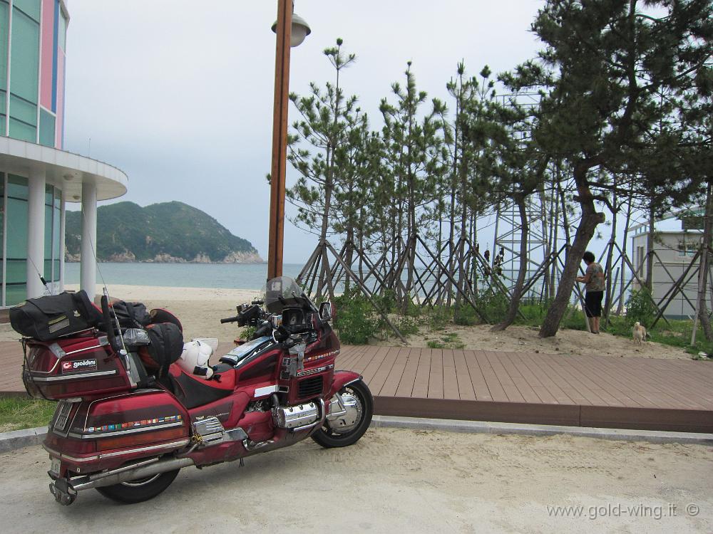 IMG_3574.JPG - Yonghwa Beach