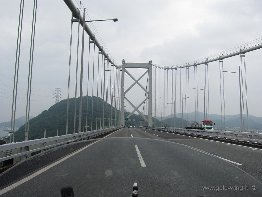 IMG_3967.JPG - Il ponte che unisce le isole di Honshu e Kyushu