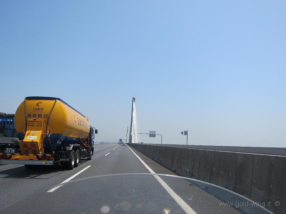 IMG_4785.JPG - Autostrada Isewangan - Ponti sul porto di Nagoya