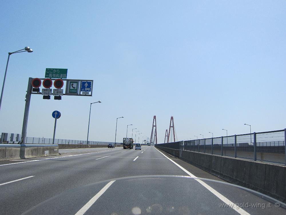 IMG_4787.JPG - Autostrada Isewangan - Ponti sul porto di Nagoya