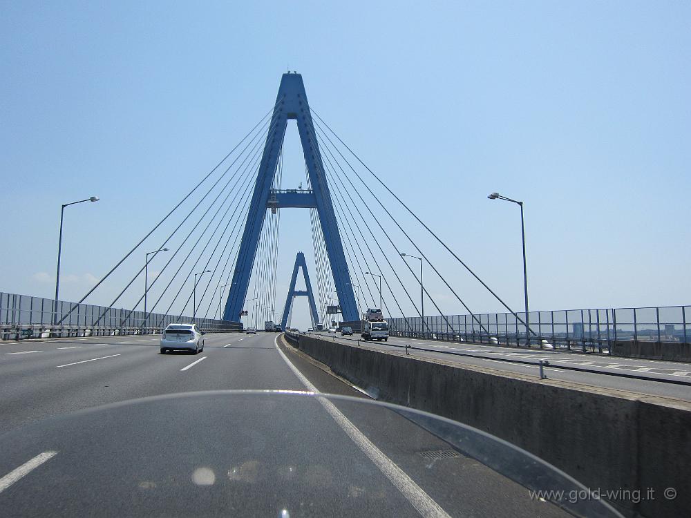 IMG_4797.JPG - Autostrada Isewangan - Ponti sul porto di Nagoya