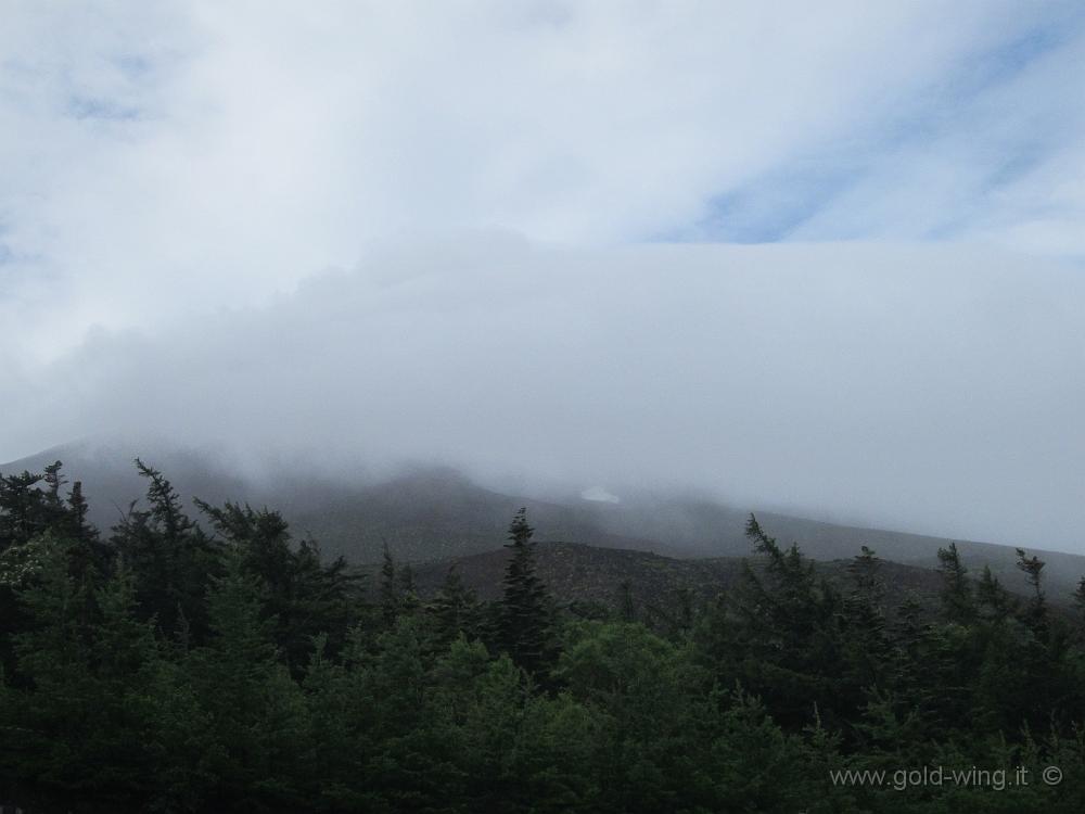 IMG_5089.JPG - Monte Fuji: quota m 2.305, versante nord