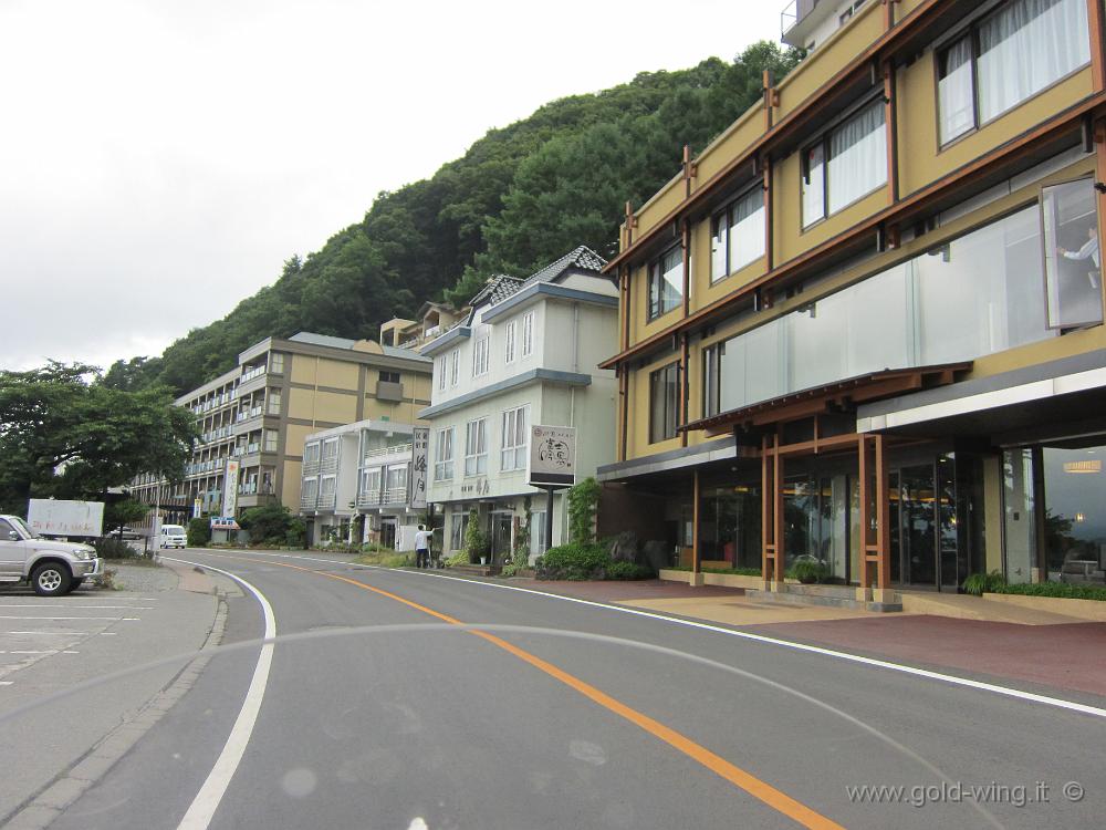 IMG_5110.JPG - Monte Fuji, lago Kawaguchi (m 850)