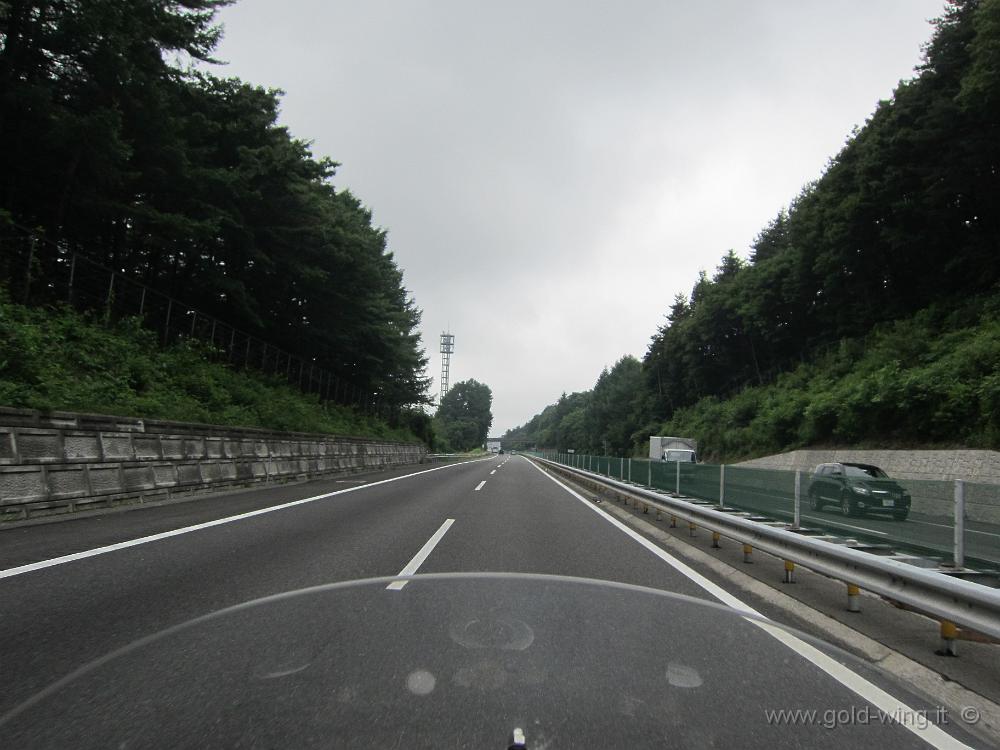 IMG_5133.JPG - Autostrada Chuo - Verso le Alpi giapponesi