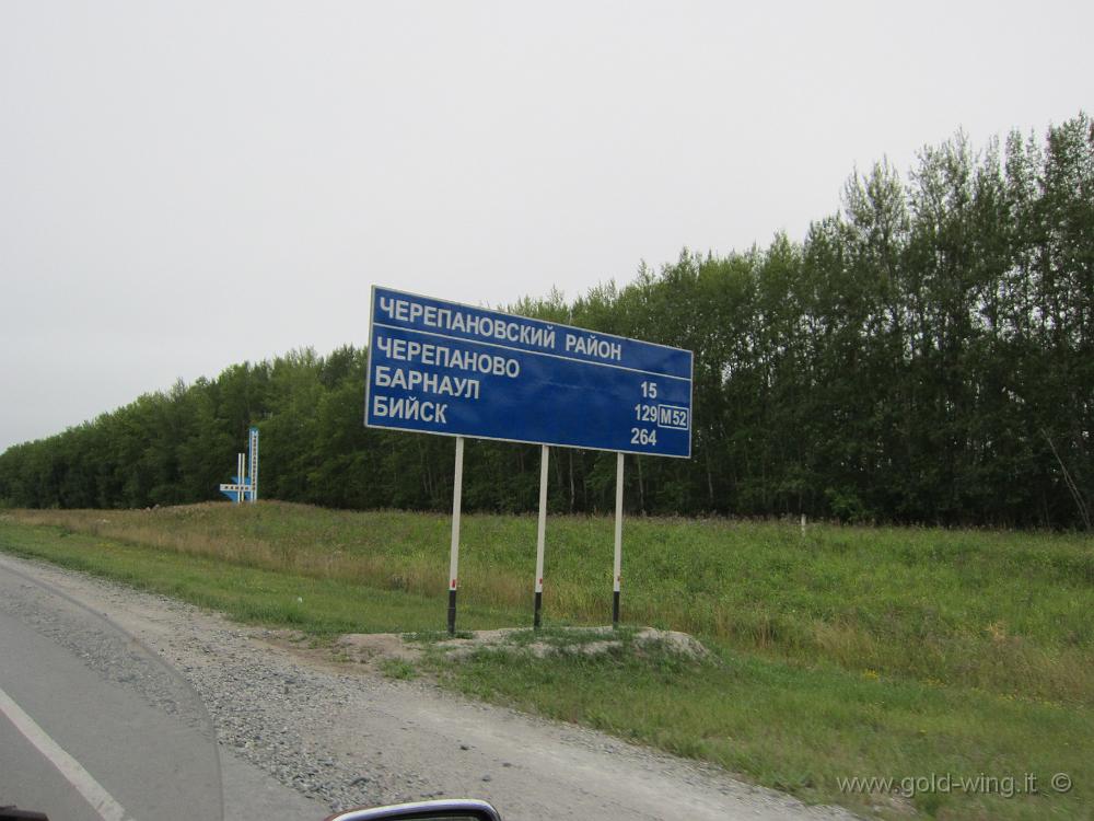 IMG_6233.JPG - Direzione sud, verso l'Altaj: Barnaul km 129, Biysk km 264