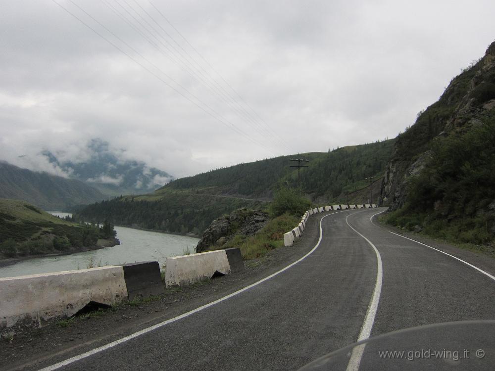 IMG_6351.JPG - Repubblica dell'Altaj - Fiume Katun