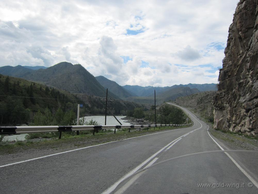 IMG_6621.JPG - Repubblica dell'Altaj - Fiume Katun