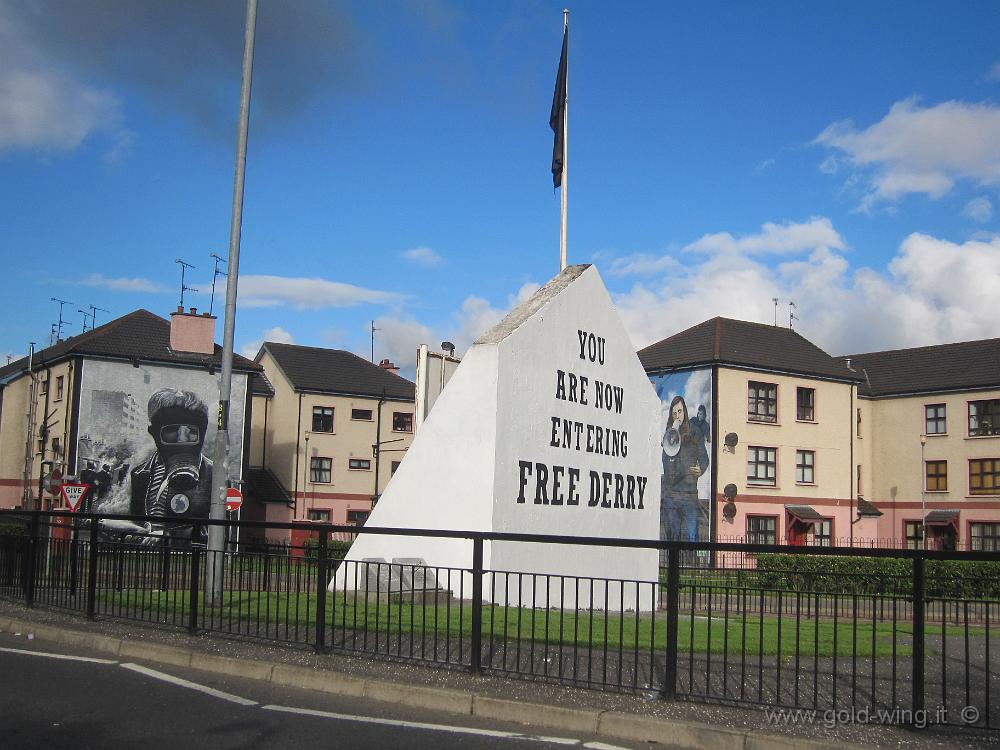 IMG_4458-64.JPG - Derry. Il Free Derry Corner: "you are now entering free Derry (state entrando nella Derry libera)