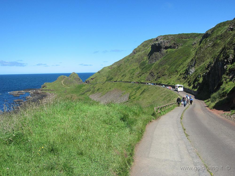 IMG_4631.JPG - Verso la Giant's Causeway