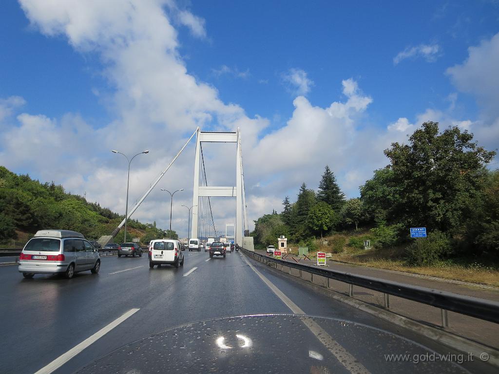 IMG_0040.JPG - Istanbul, ponte Fatih Sultan Mehmed, tra Europa e Asia