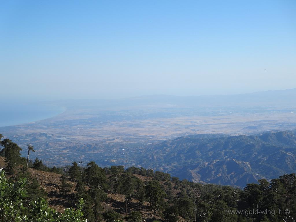 IMG_0421.JPG - Monti Troodos: panorama fino alla costa nord e i monti di Kyrenia/Girne