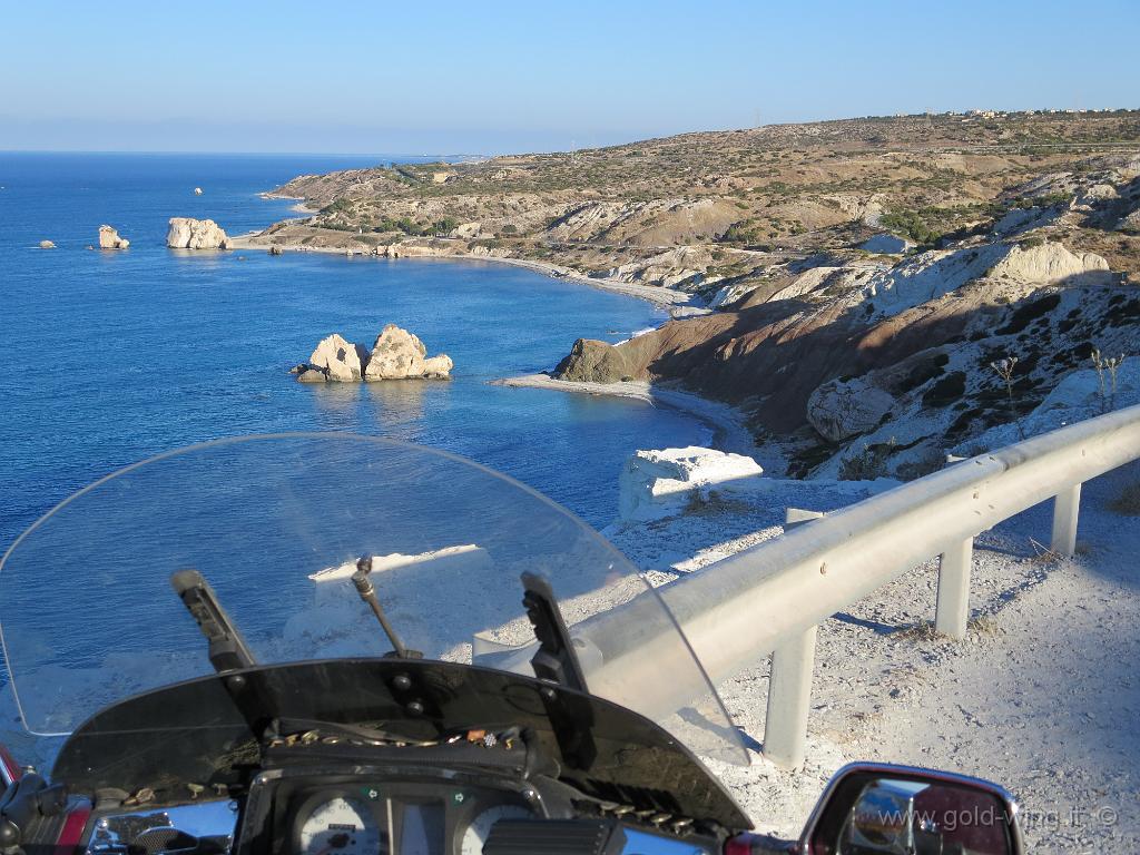 IMG_0628.JPG - Spiaggia di Afrodite (Petra tou Romiou)