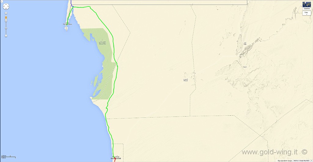 131218.jpg - 18.12. Nouakchott (8.52) - Nouadhibou (16.42). Km 481, viaggio h 7.50, guida h 5.15