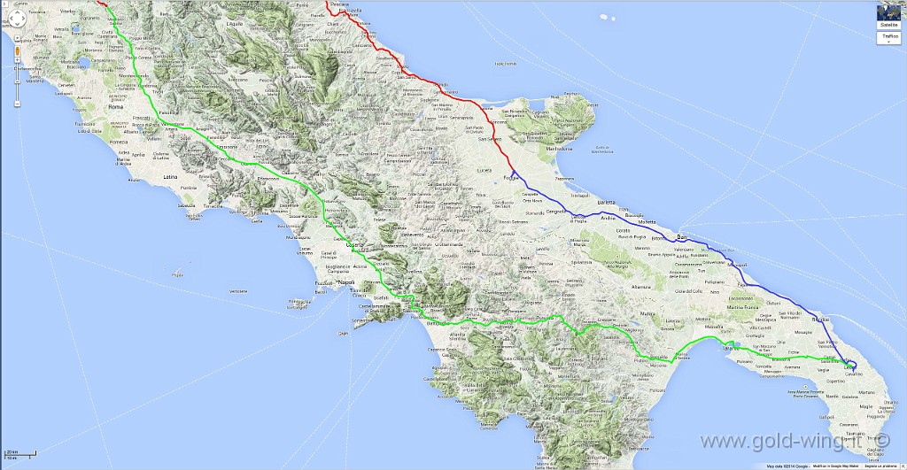 131224.jpg - 24.12. Orte (8.11) - Lecce (18.18). Km 656, viaggio h 10.07, guida h 6.44