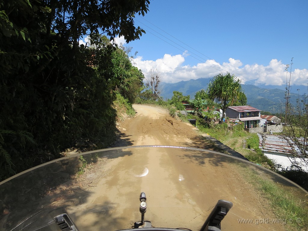 IMG_2859.JPG - Salita al Sarangkot (m 1.592), presso Pokhara