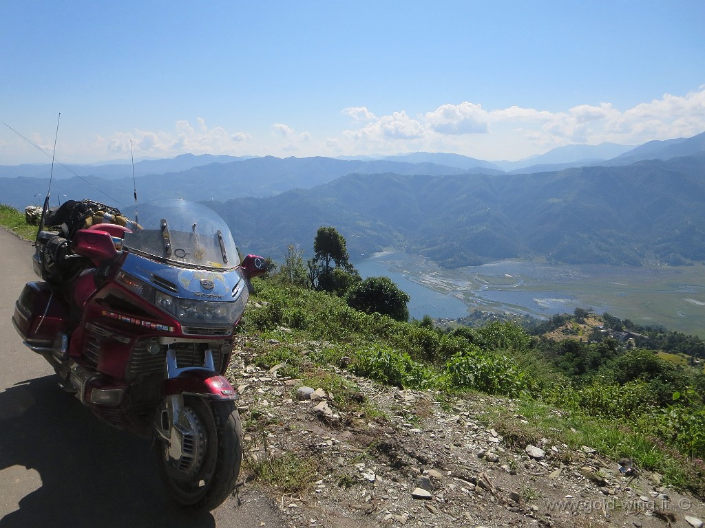 IMG_2867.JPG - Il lago di Pokhara, visto dal Sarangkot (m 1.592)