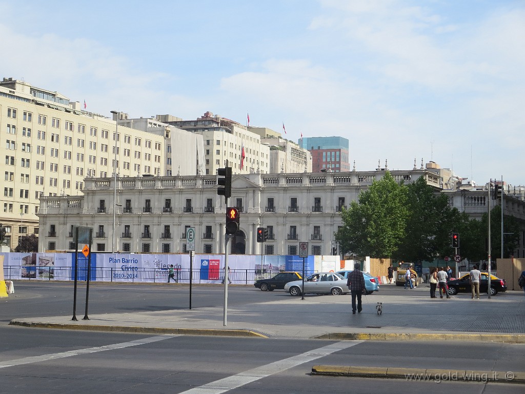 IMG_7193.JPG - Santiago: Palacio de La Moneda