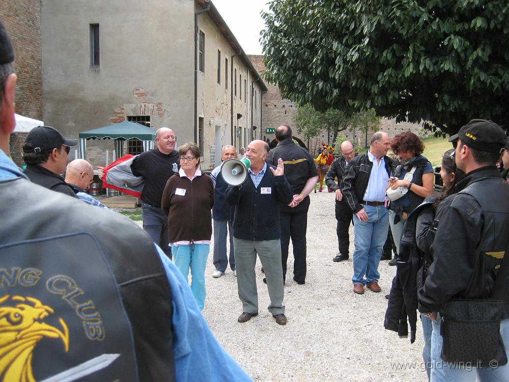 IMG_0092.JPG - Cesena, Rocca Malatestiana: partenza per il giro turistico