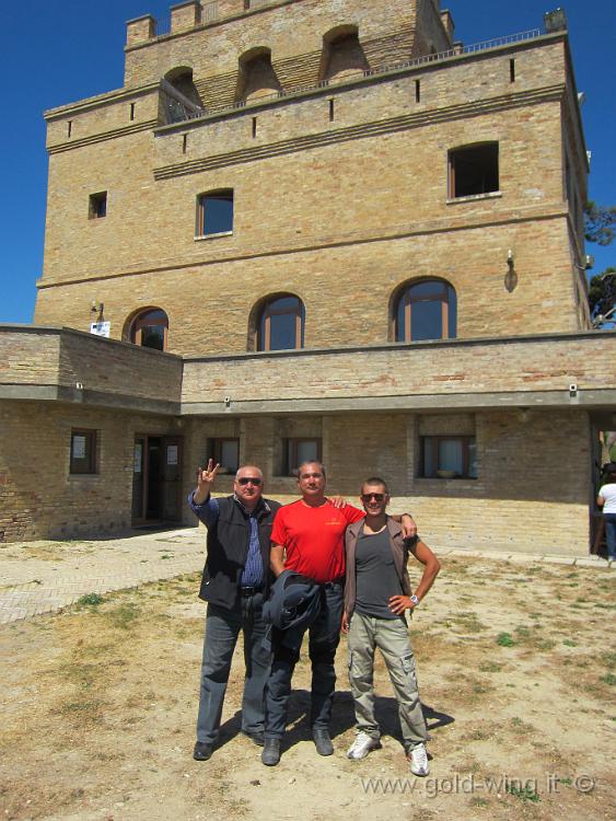 IMG_0474.JPG - Torre del Cerrano (TE): con Mauro e Roberto