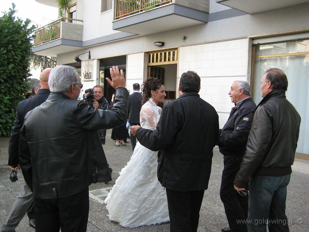 IMG_0027.JPG - Arriva la sposa!