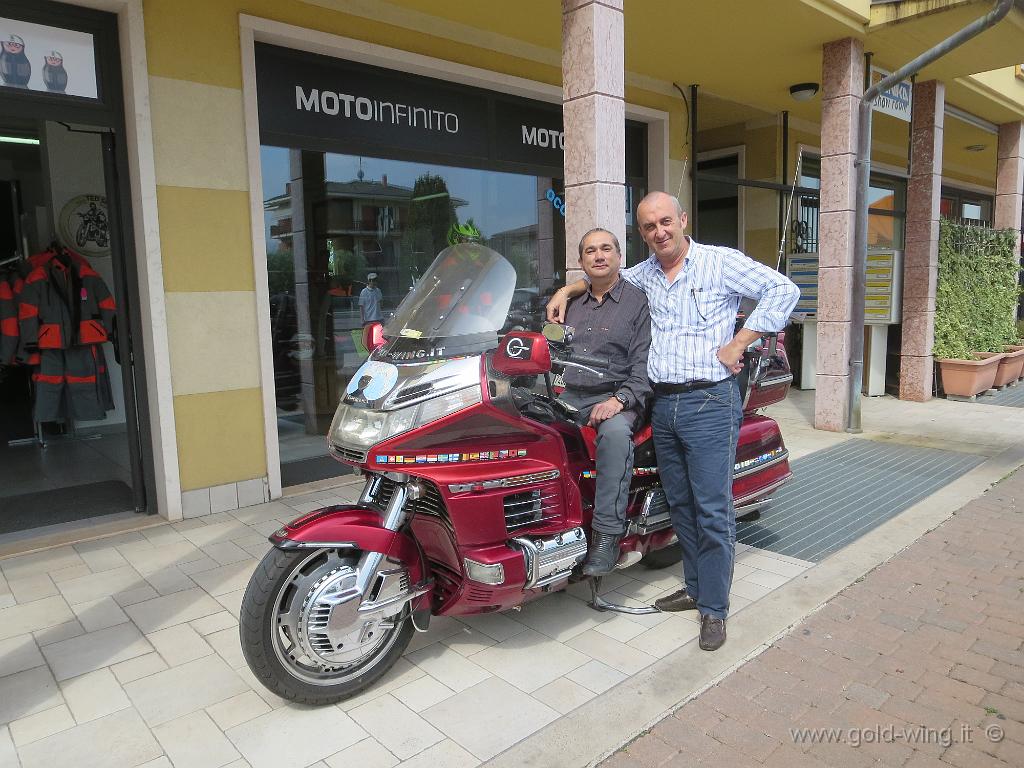 IMG_0002.JPG - Incontro col mio fornitore di abbigliamento moto, presso Verona