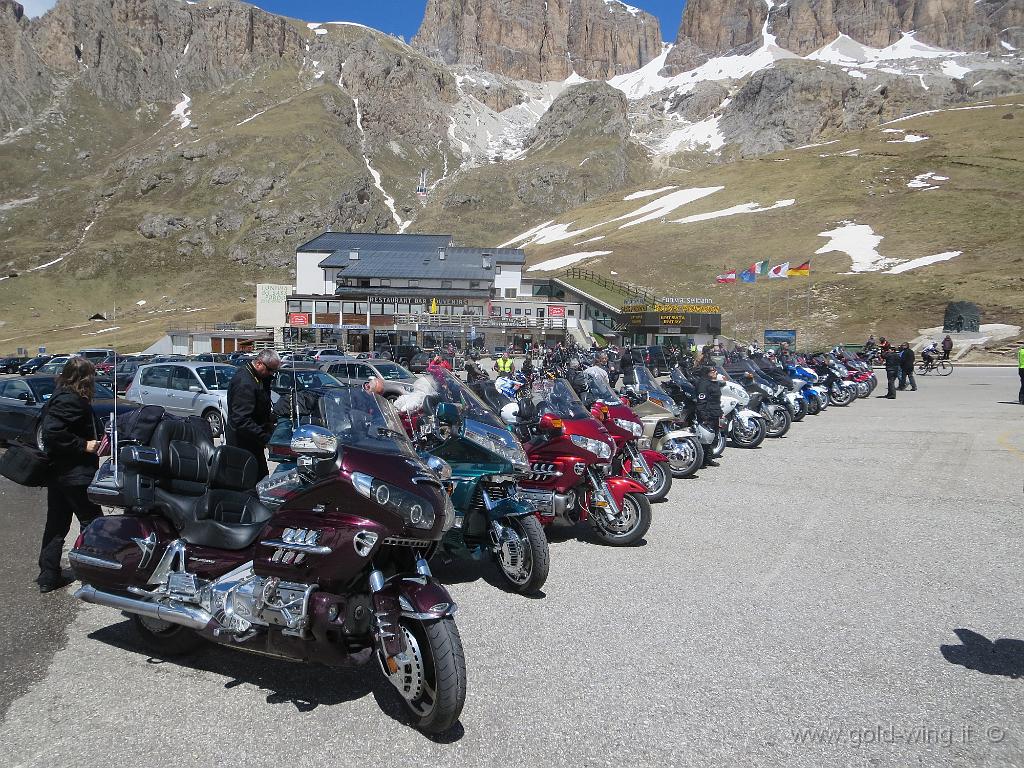 IMG_0084.JPG - Passo Pordoi (m 2.239, TN-BL)