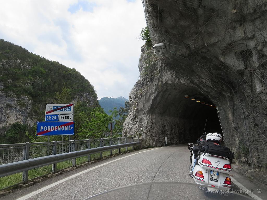 IMG_0478.JPG - Tra la diga del Vajont e Longarone, rientro in Veneto (BL)