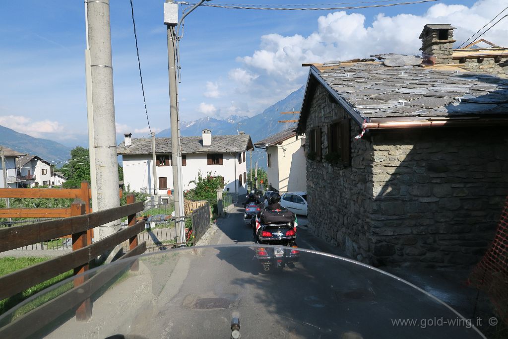 IMG_0770.JPG - Strada panoramica dei Salassi, tra Avise e Gignod