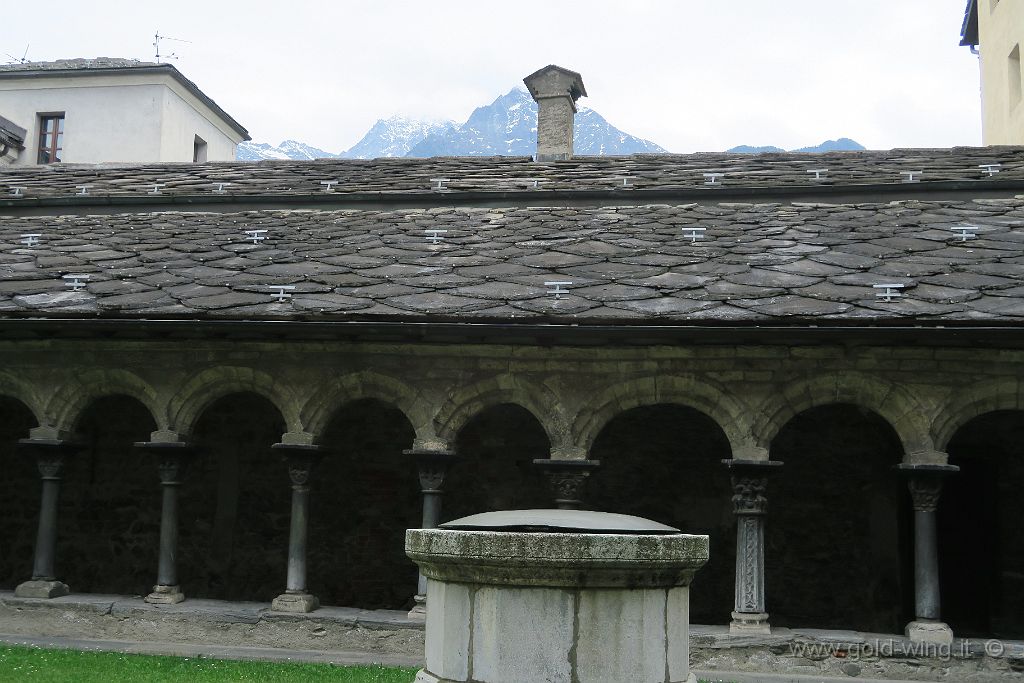 IMG_0474.JPG - Aosta: Chiostro di Sant'Orso